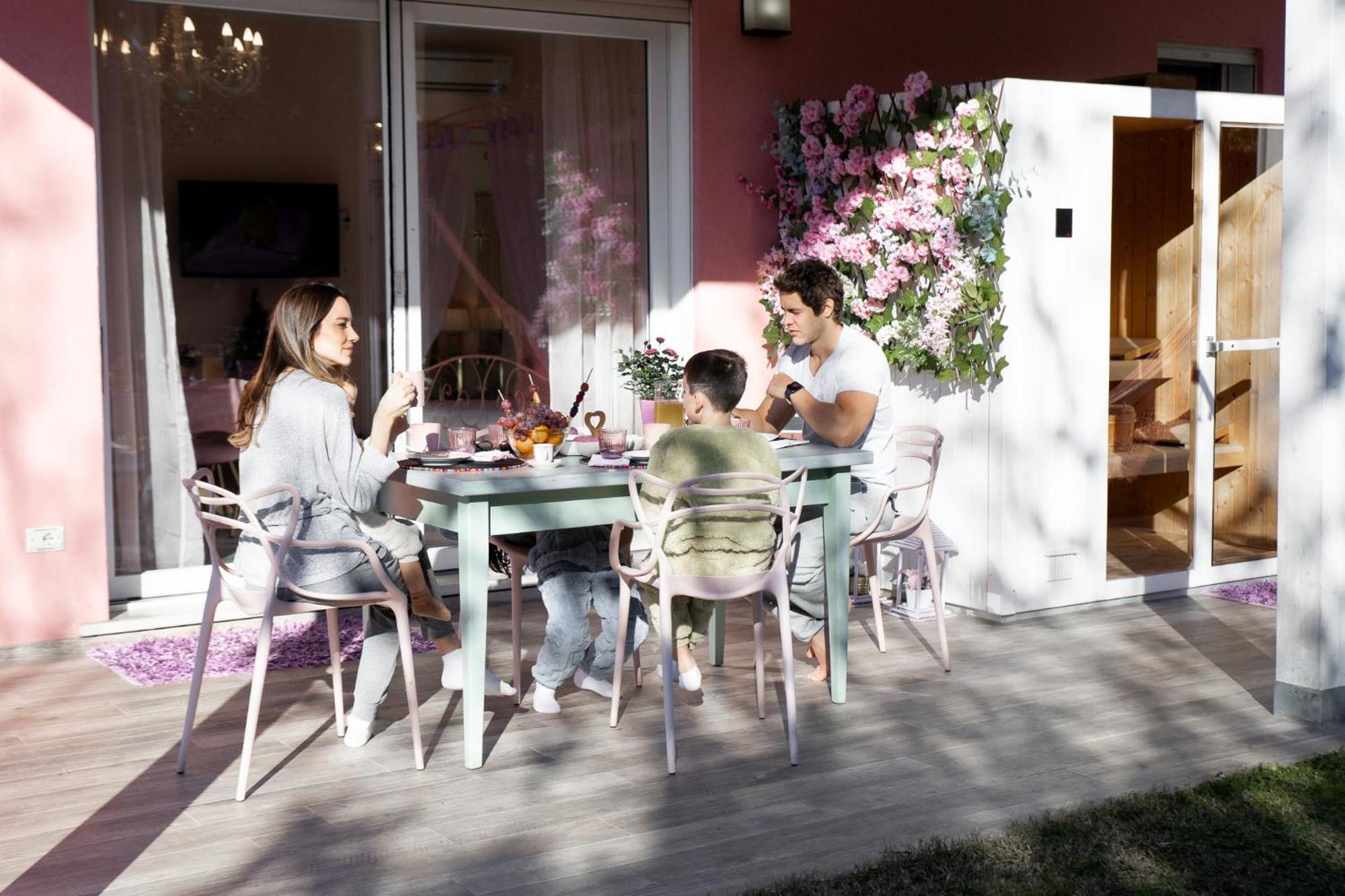 Villetta Tinmar Barbie House Verona Eksteriør billede